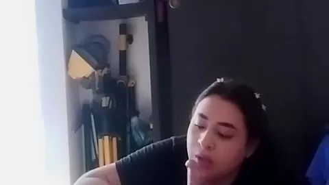 Petite Latin Girlfriend Vs The Laziest Boyfriend In The World - Hotplace69