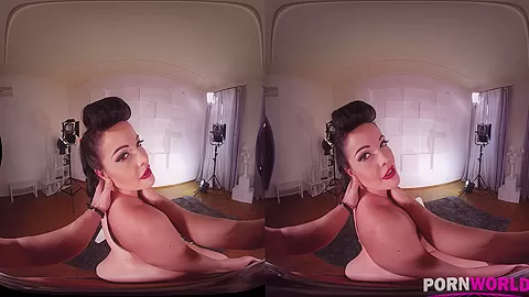 Pounding the Pinup Girl - PornWorld