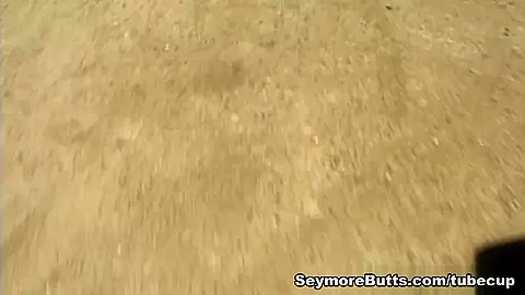 Seymore Gets A Blowjob On A Secluded Beach
