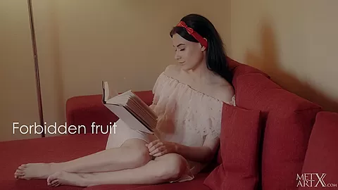 Forbidden Fruit - Elouisa - MetArtX