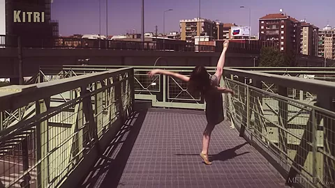 Dancing On The Bridge 2 - Kitri - MetArtX