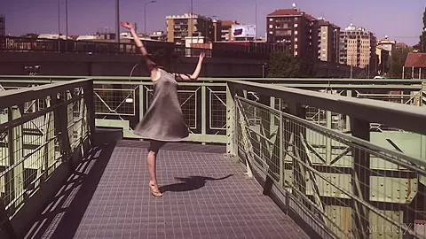 Dancing On The Bridge 2 - Kitri - MetArtX