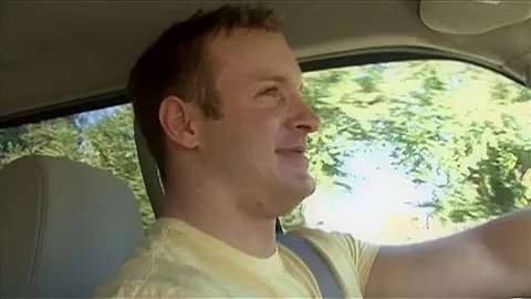 Trucker Pick Up Brunette For Fuck - FemdomSex