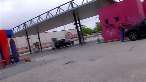 Workshop Guy Help Her With Car And Pussy - FemdomSex