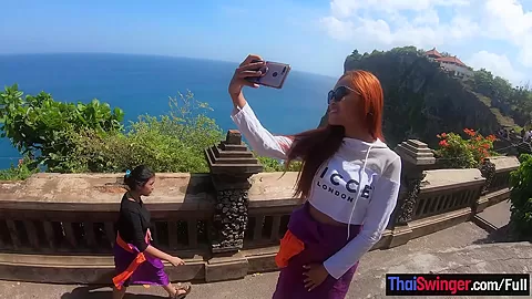 Horny amateur couple vacation to Bali where they had sex in the hotel