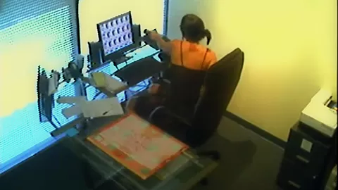 Spex slut masturbating at the office