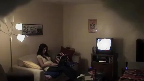 Dick sucking teen 18+ slut gives head