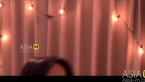 ModelMedia Asia-Horny Christmas - Wife Swap-Xia Qing Zi-MDL-0004-Best Original Asia Porn Video