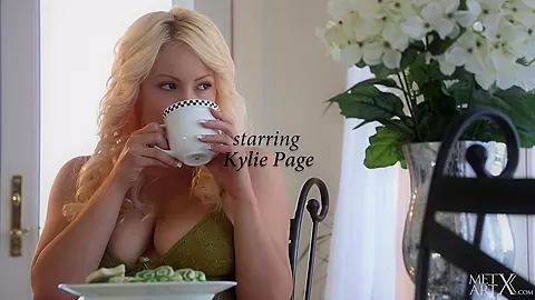 Morning Play - Kylie Page - MetArtX