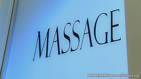 Dirty Masseur: Splash Time