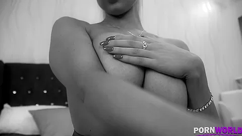 A Glamour Babe's Titty Play - PornWorld