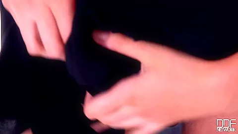 The Look and the Allure - PornWorld