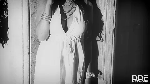 Succubus at Midnight - PornWorld