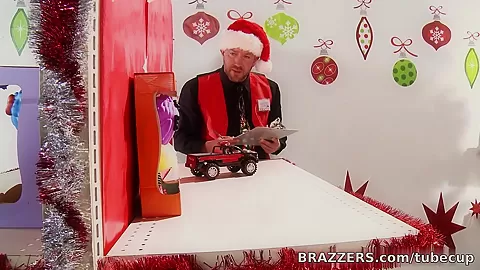 Step mommy Got Boobs: Jiggle All the Way