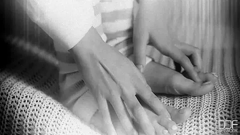 Grovel and Ache - PornWorld