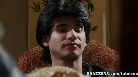 Real Wife Stories: Cock n Roll Thanksgiving