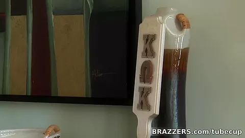 Step mommy Got Boobs: Sorority Sex House