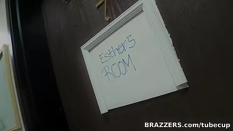 Big Tits at School: Fucking the Floorfellow