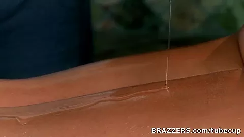 Dirty Masseur: Post Workout Pounding