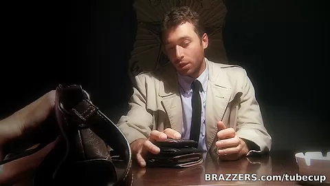 Step mommy Got Boobs: Dick Me, Detective