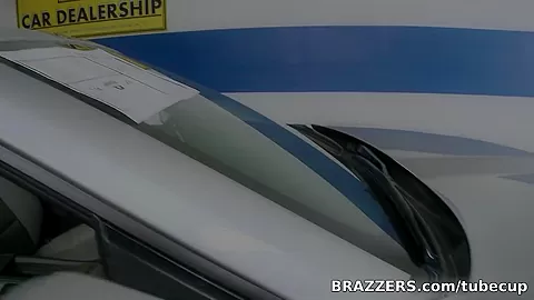 Big Tits at Work: Seal The Deal