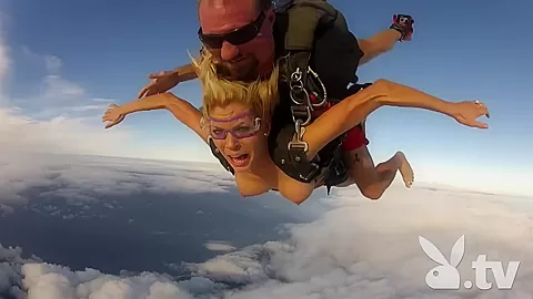 BADASS, Members Exclusive: Skydiving