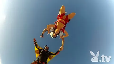 BADASS, Members Exclusive: Skydiving