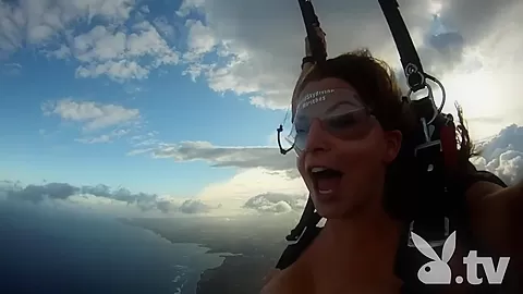 BADASS, Members Exclusive: Skydiving