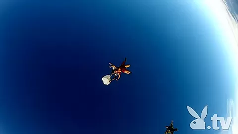 BADASS, Members Exclusive: Skydiving