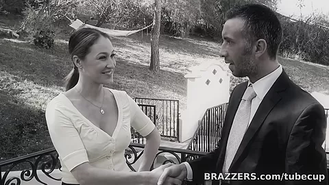 Milfs Like it Big: Fear Fuckers