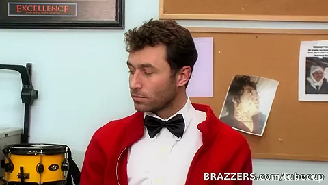 Pornstars Like it Big: Fly Hard: The Dewey Cocks Story (Pt-1)