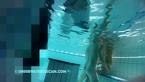 The Two Have Perfect Bodies And Like To Show Themselves Naked