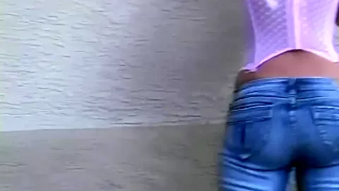 Hot Gina Sexy Photoshoot Outdoor