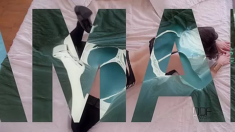 British College Babe Stuffs Double Dong in Pussy and Asshole - PornWorld