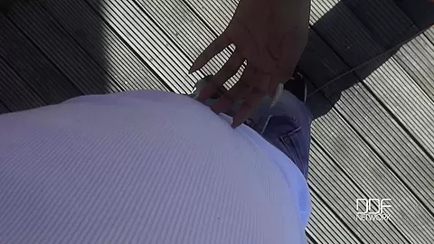 Black Beauty - Sucking Cock is Her Prurient Desire - PornWorld
