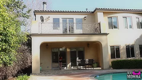 SEXYMOMMA - Dyke stepmom and teenie working on their twats