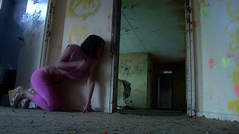 Woman caught and drilled in an abandoned abode