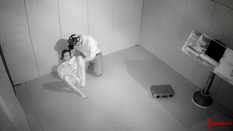 Cock eating assylum slut gets her ass fucked
