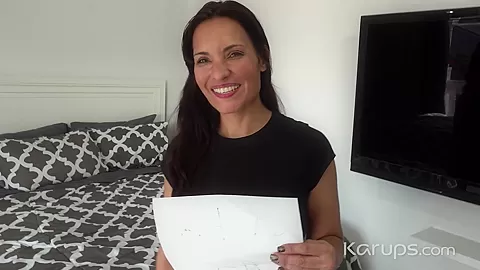 Nikki Starlet - Karups