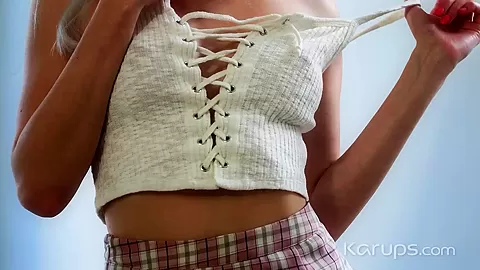 Bri Klein - Karups