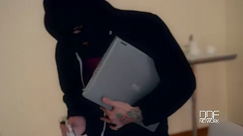 Caught In The Act: Maid Gets Fucked By Thief During Burglary - PornWorld