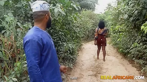 African Amateur Party Couple Sneaks Off For Outdoor Public BJ