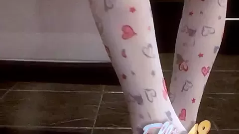 Petite latina spreads her legs wide