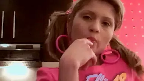 Petite latina spreads her legs wide