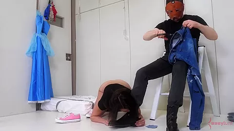 Petite anally pumped sex sub takes it deep