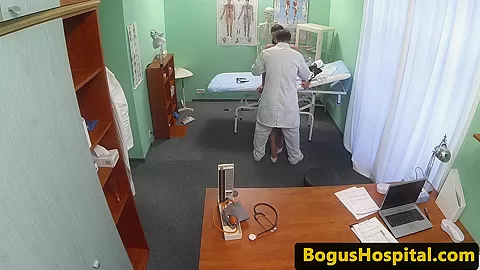 Euro patient pussylicked and fucked by doctor