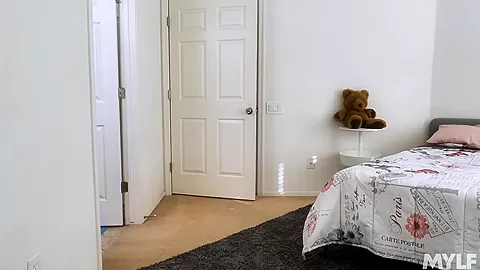 Cute Milf Sex Scene - MYLF