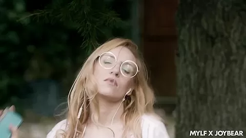 Sweet Fuck Sesh - MYLF