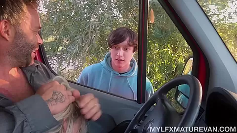 Her first MatureVan fuck - MYLF