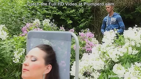 Neighbor Obsessed with Obese Women - Plumperd